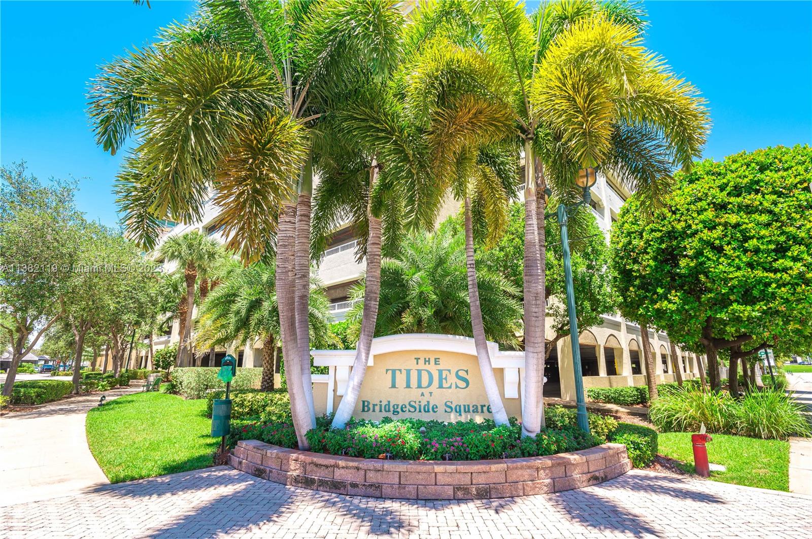 TIDES AT BRIDGESIDE SQUAR - Residential