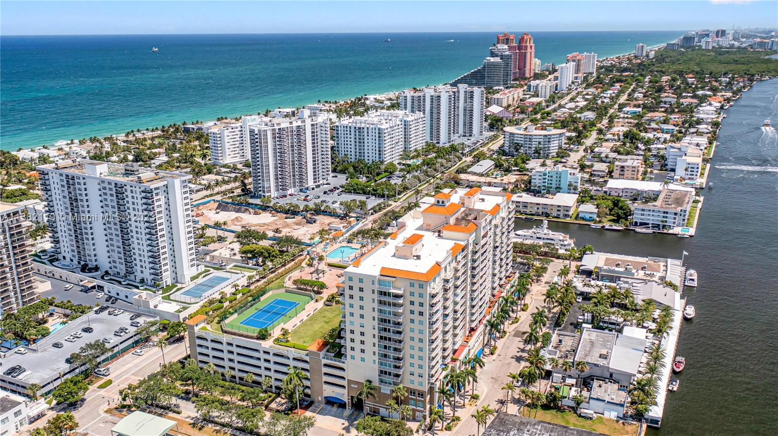 TIDES AT BRIDGESIDE SQUAR - Residential