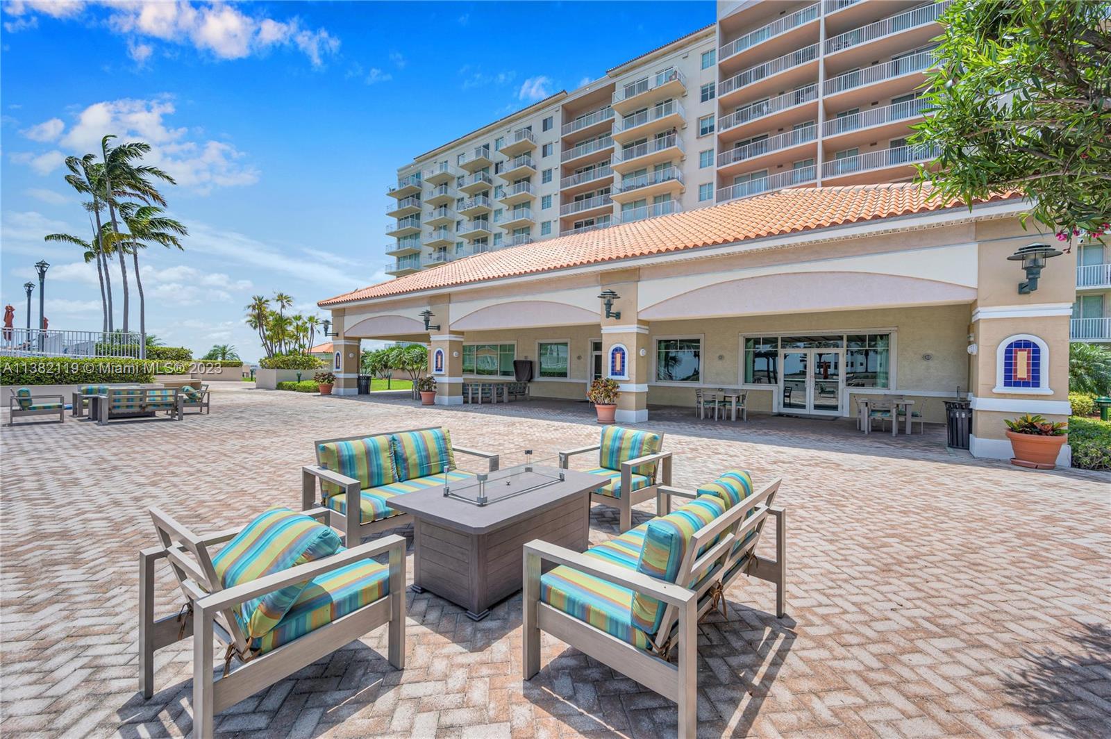 TIDES AT BRIDGESIDE SQUAR - Residential