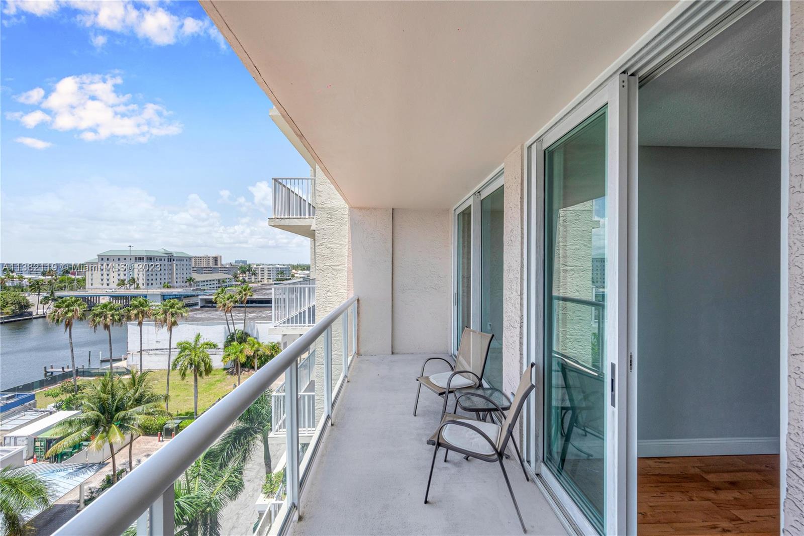TIDES AT BRIDGESIDE SQUAR - Residential