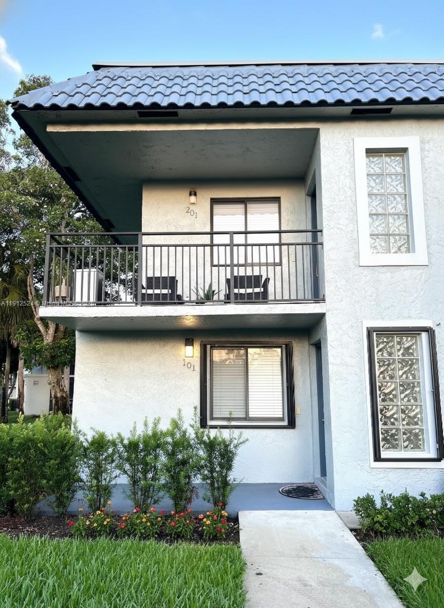 16531 Blatt Blvd 101