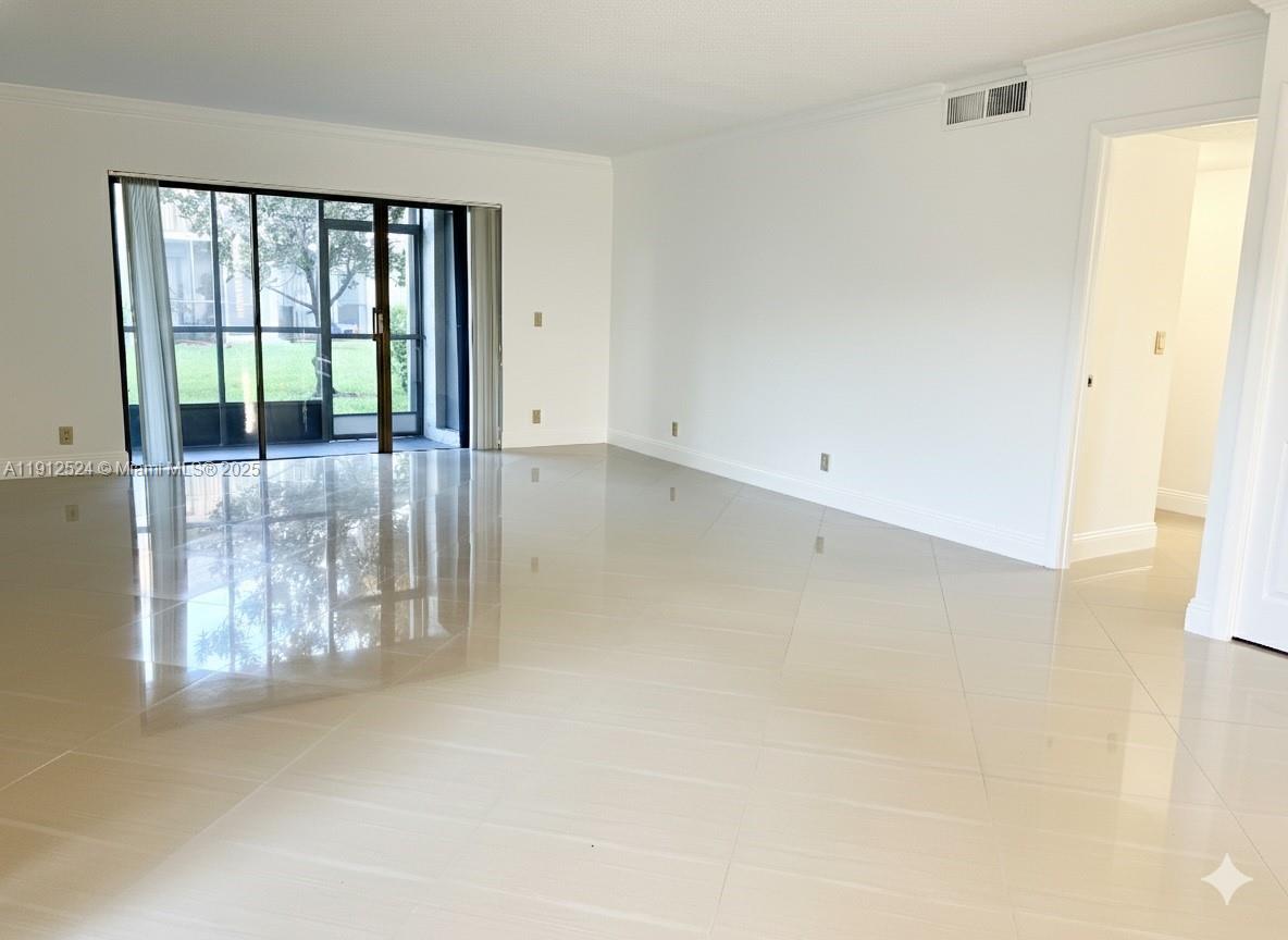 GARDENS AT BONAVENTURE 14 - Residential