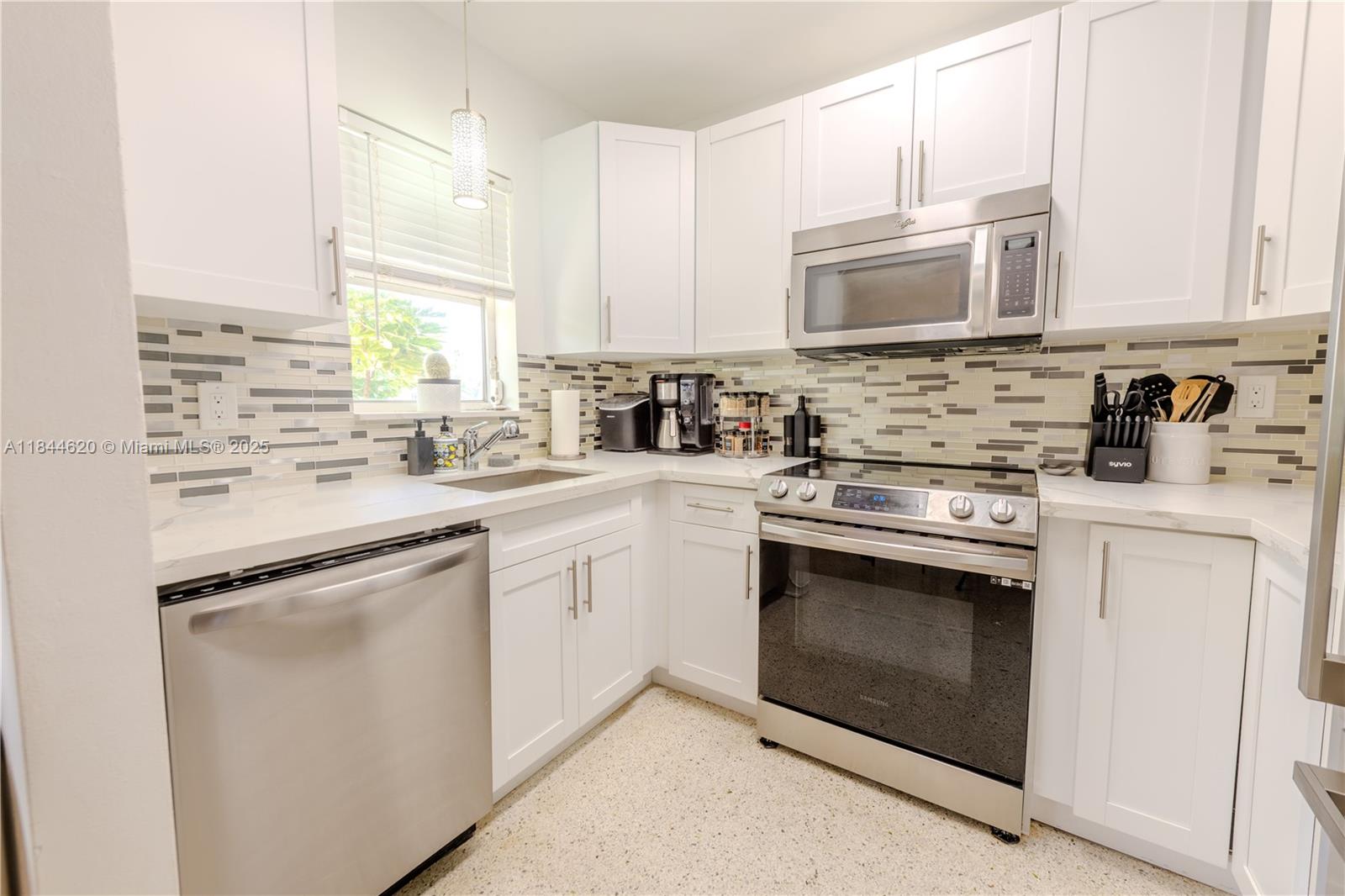 PROGRESSO - Residential Lease
