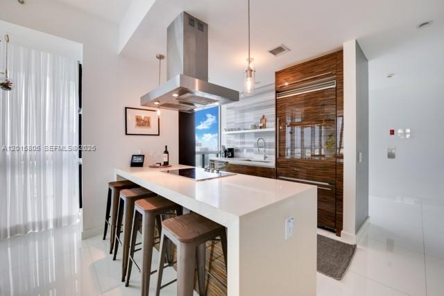MARQUIS CONDO - Residential