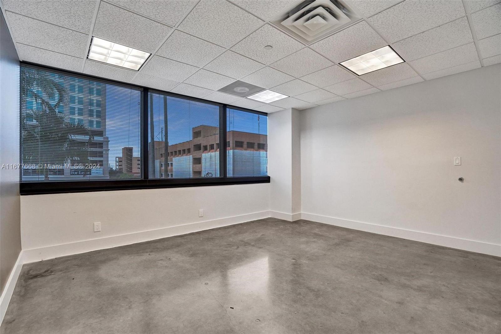 Fort Lauderdale, Florida 33301, United States, ,Residential,Active,37911