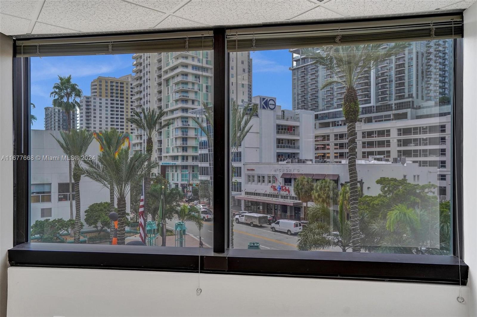 Fort Lauderdale, Florida 33301, United States, ,Residential,Active,37911