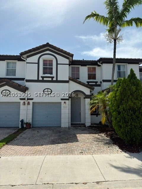 7651 NW 114th Path