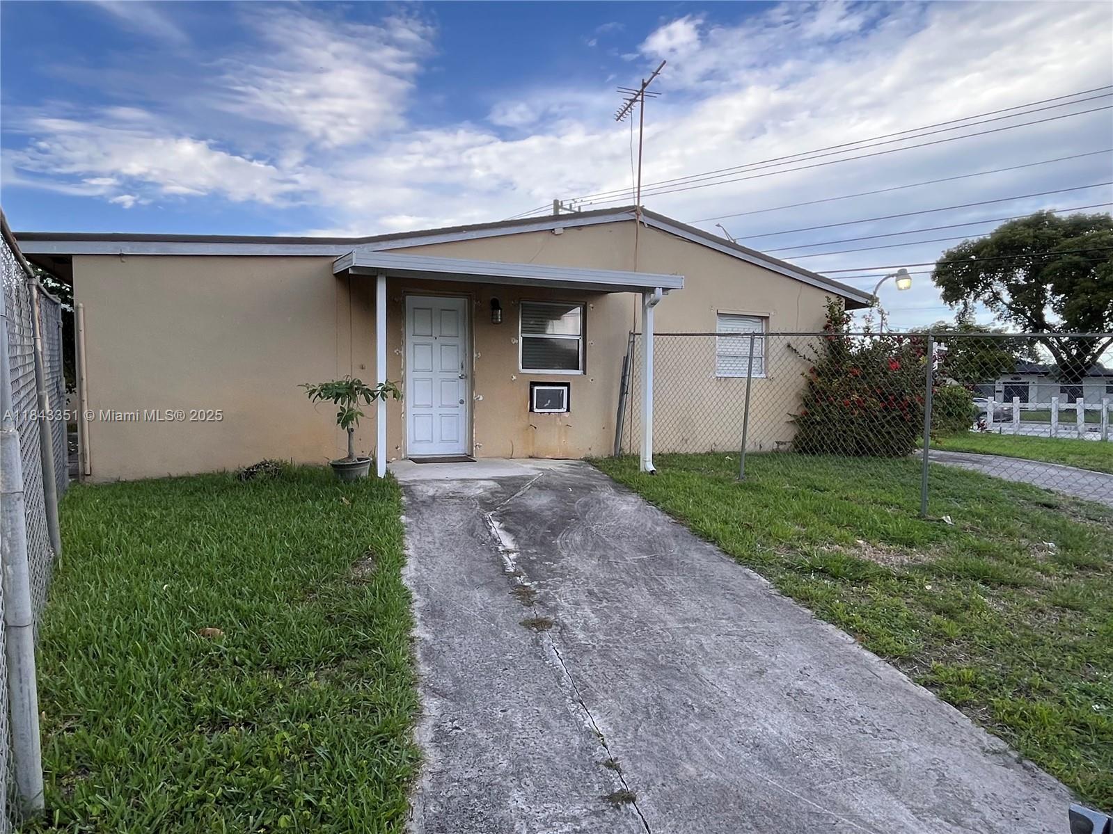 CAROL CITY 3RD ADDN - Residential