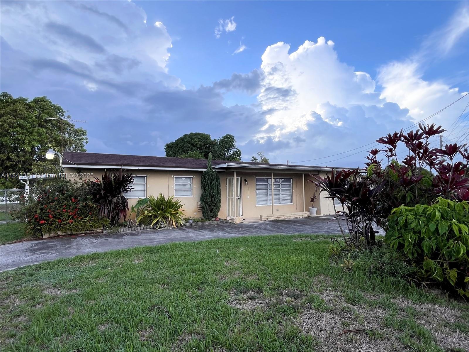 CAROL CITY 3RD ADDN - Residential
