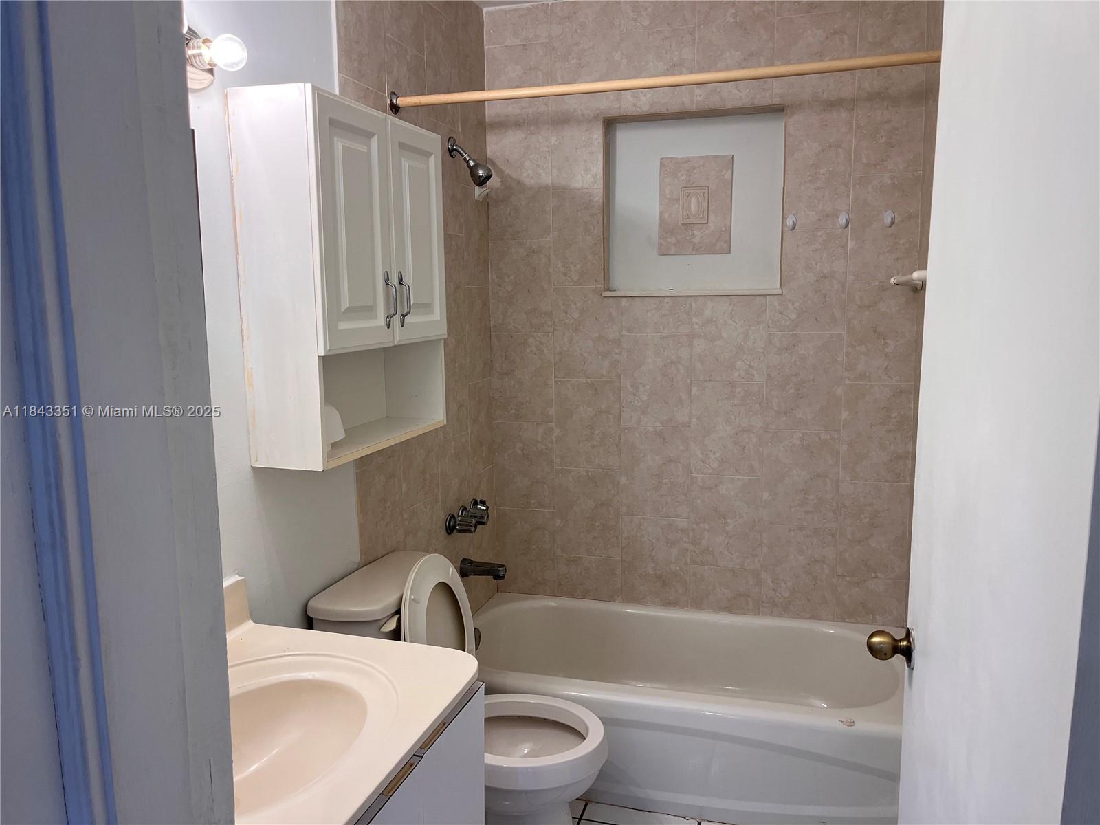 CAROL CITY 3RD ADDN - Residential