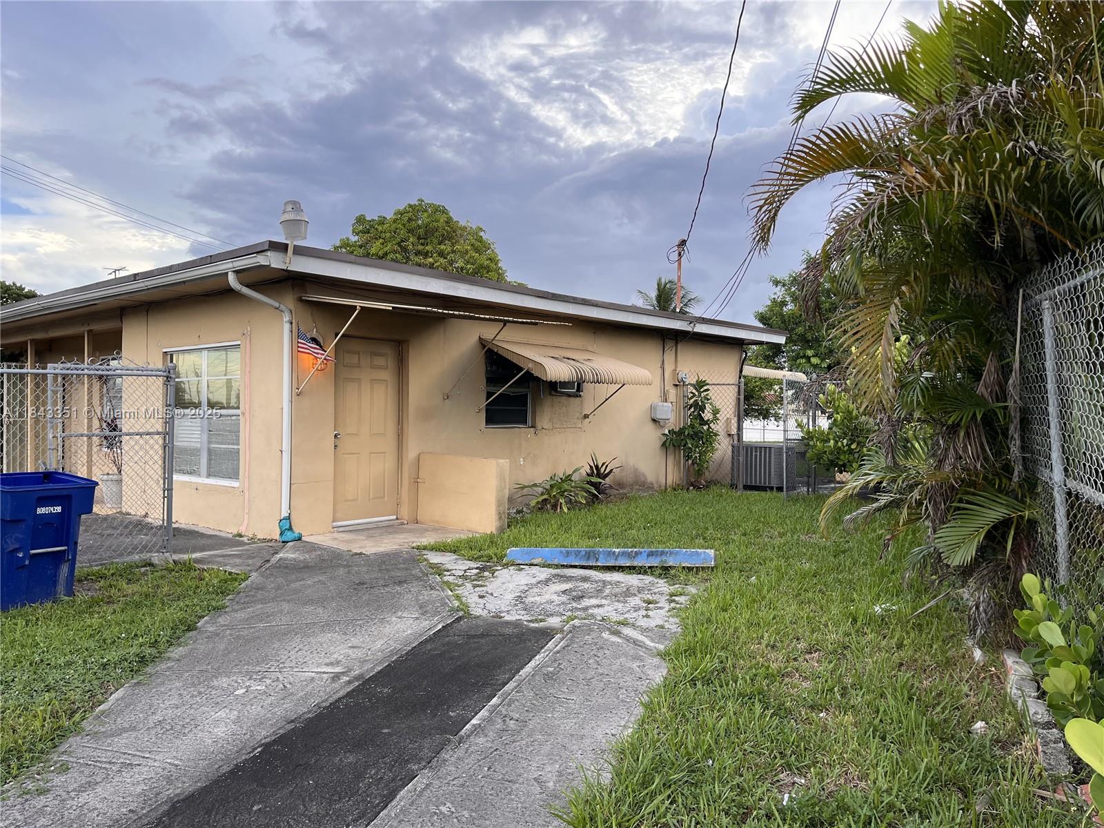 CAROL CITY 3RD ADDN - Residential