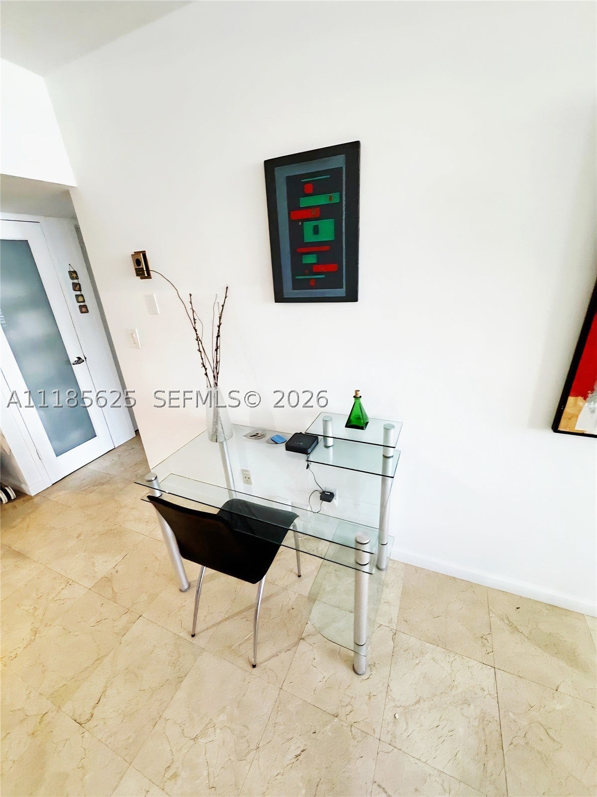 100 Lincoln Rd 1243
