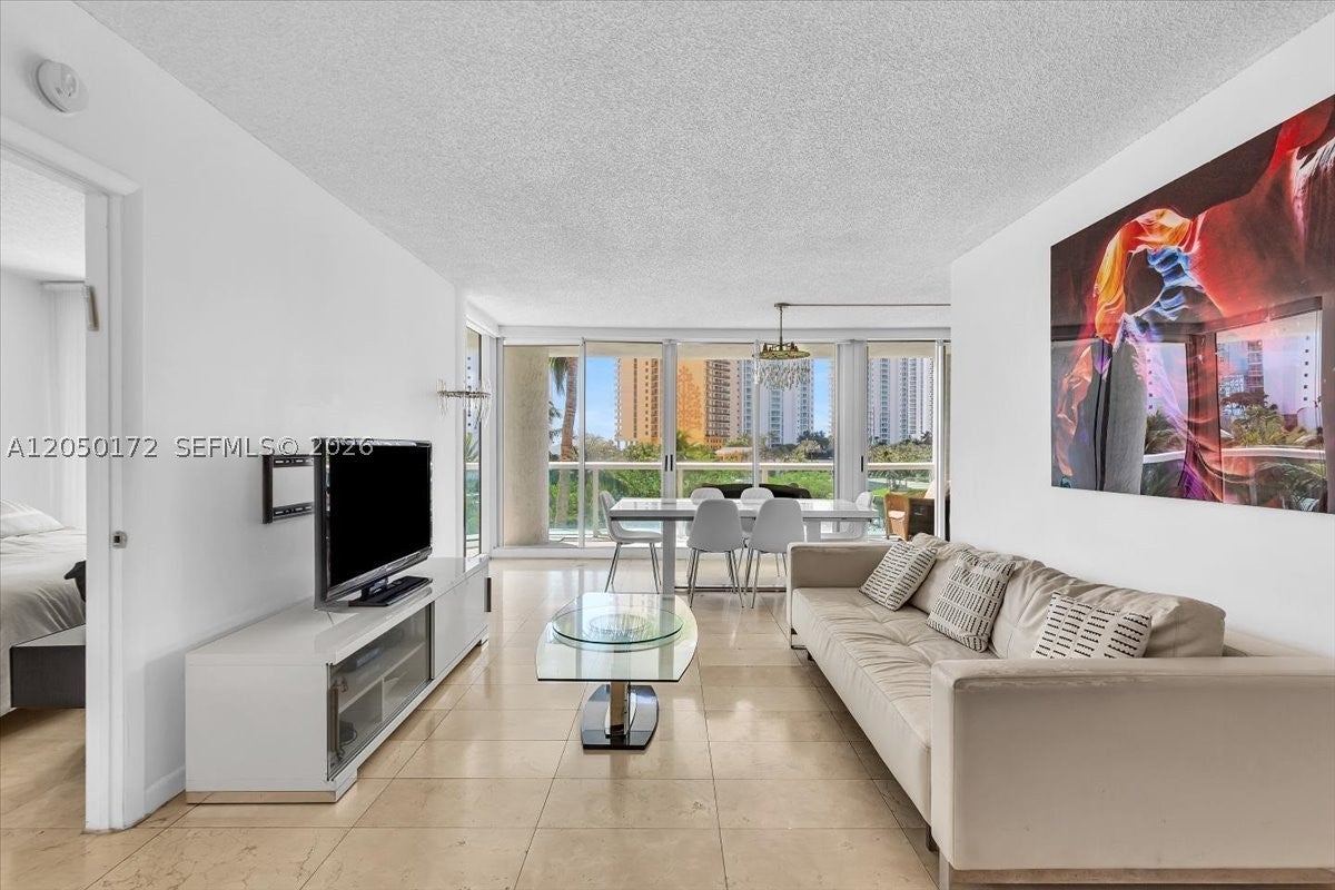 16400 Collins Ave 342