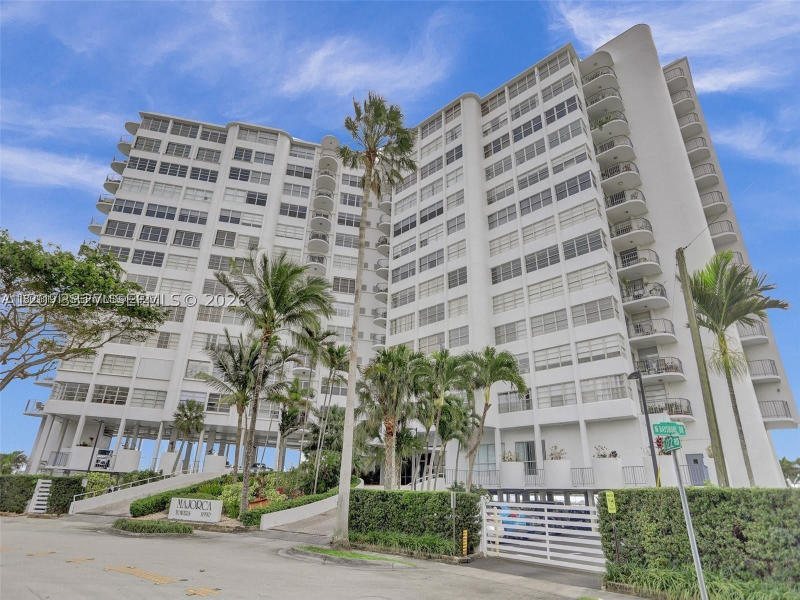 11930 N Bayshore Dr 1407