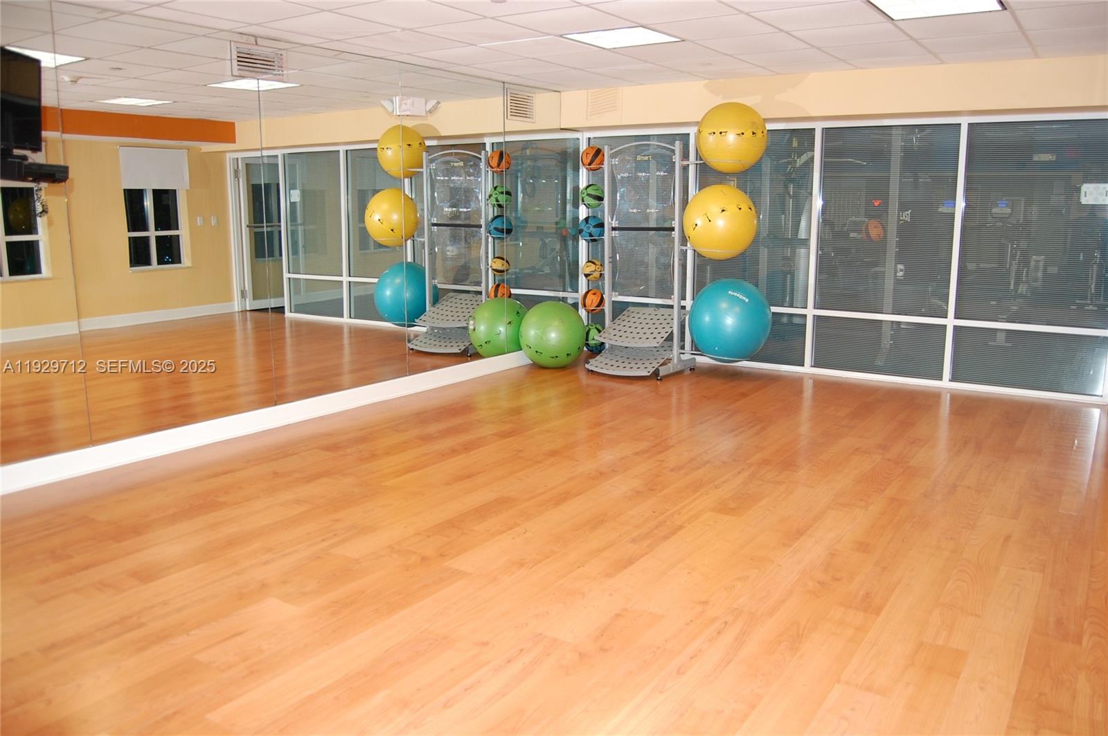 TOSCANO CONDO - Residential Lease