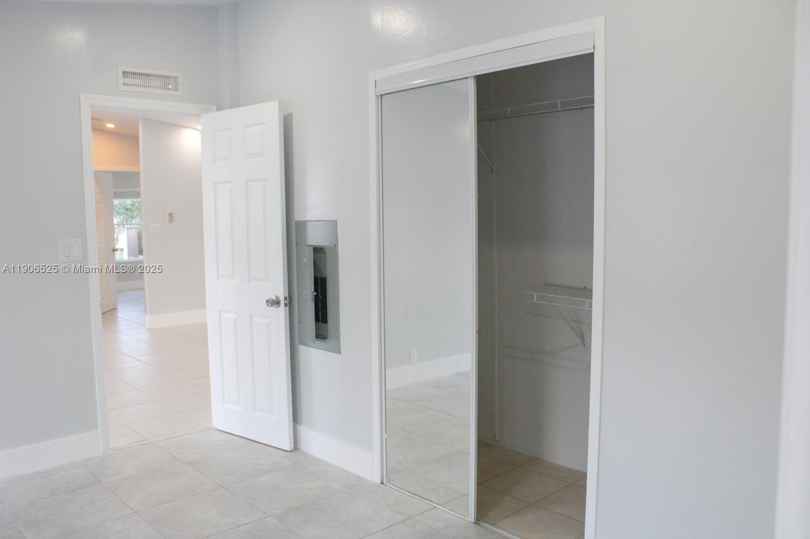 COCOWALK ESTATES - Residential