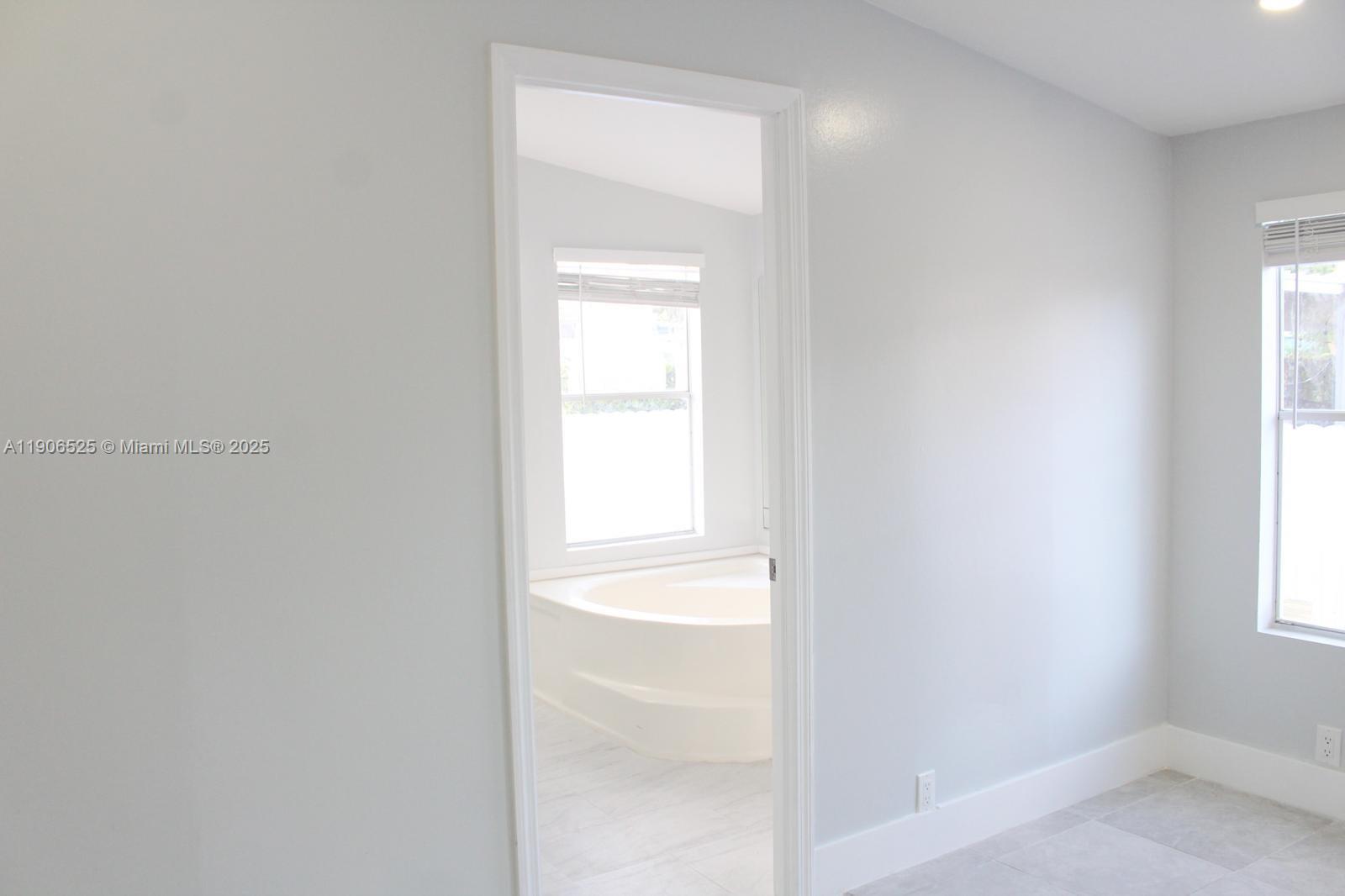 COCOWALK ESTATES - Residential