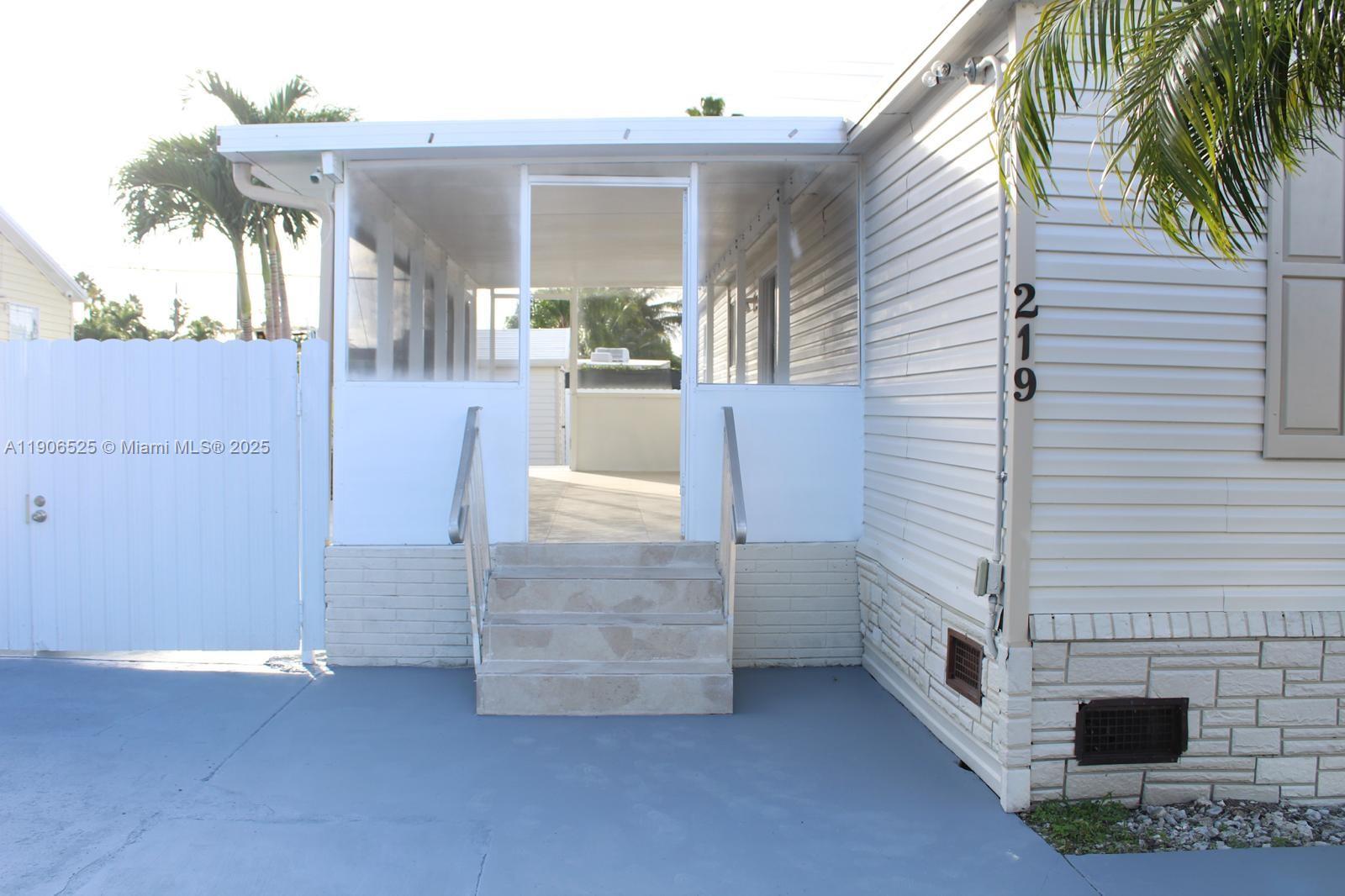 COCOWALK ESTATES - Residential