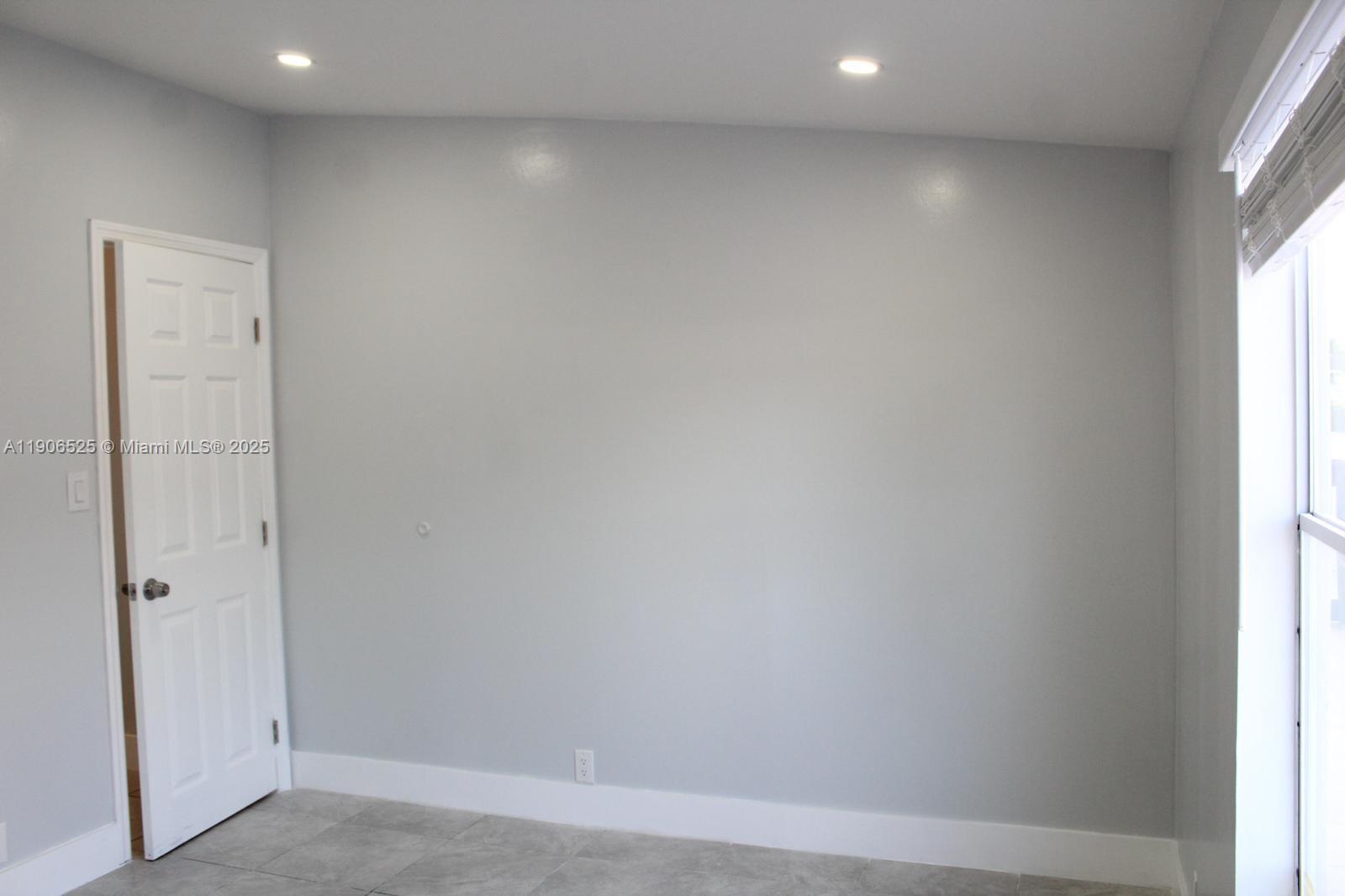 COCOWALK ESTATES - Residential