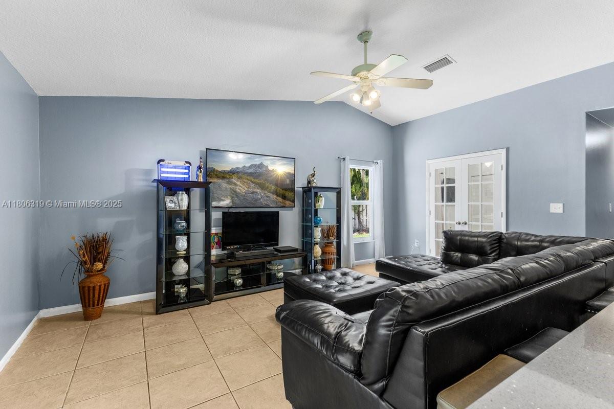 SHENANDOAH SECTION FOUR - Residential