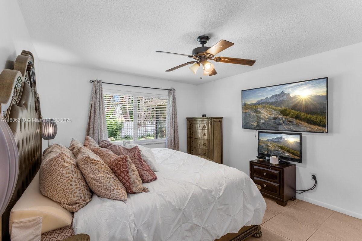 SHENANDOAH SECTION FOUR - Residential