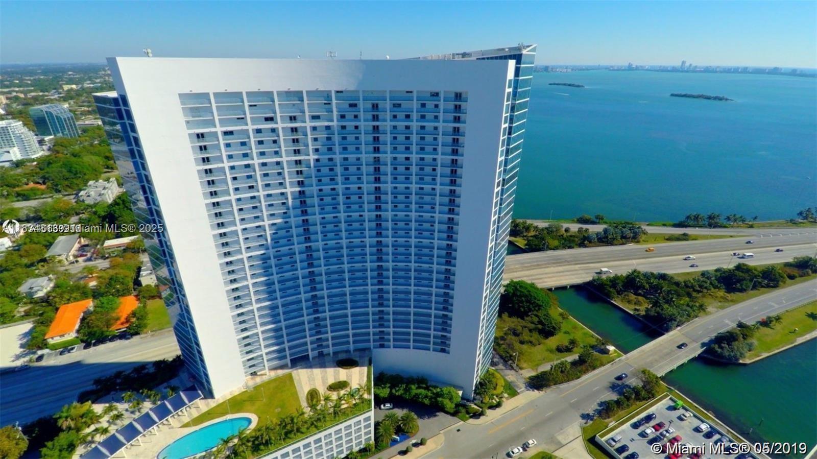 Beautiful 1 Bedroom /1.5 Bathrooms on the 20th floor with breathtaking views of the Bay and the city. Floor to ceiling windows, granite kitchen countertop, stainless steel appliances, Elegant marble floors throughout the entire unit. Brand new washer and dryer inside unit. Includes 1 assigned parking space + storage cage. Enjoy high-end, resort-style living with access to a state-of-the-art gym, 2 swimming pools, Sauna, Spa, Business center, Convenience store, Concierge services, valet, billiard room, top-notch security, and valet parking.Â
Excellent location in Midtown, close to shops, restaurants, night life, arts & entertainment including AAA, Arts Center, Wynwood, Design District, Frost Museum and Port of Miami.