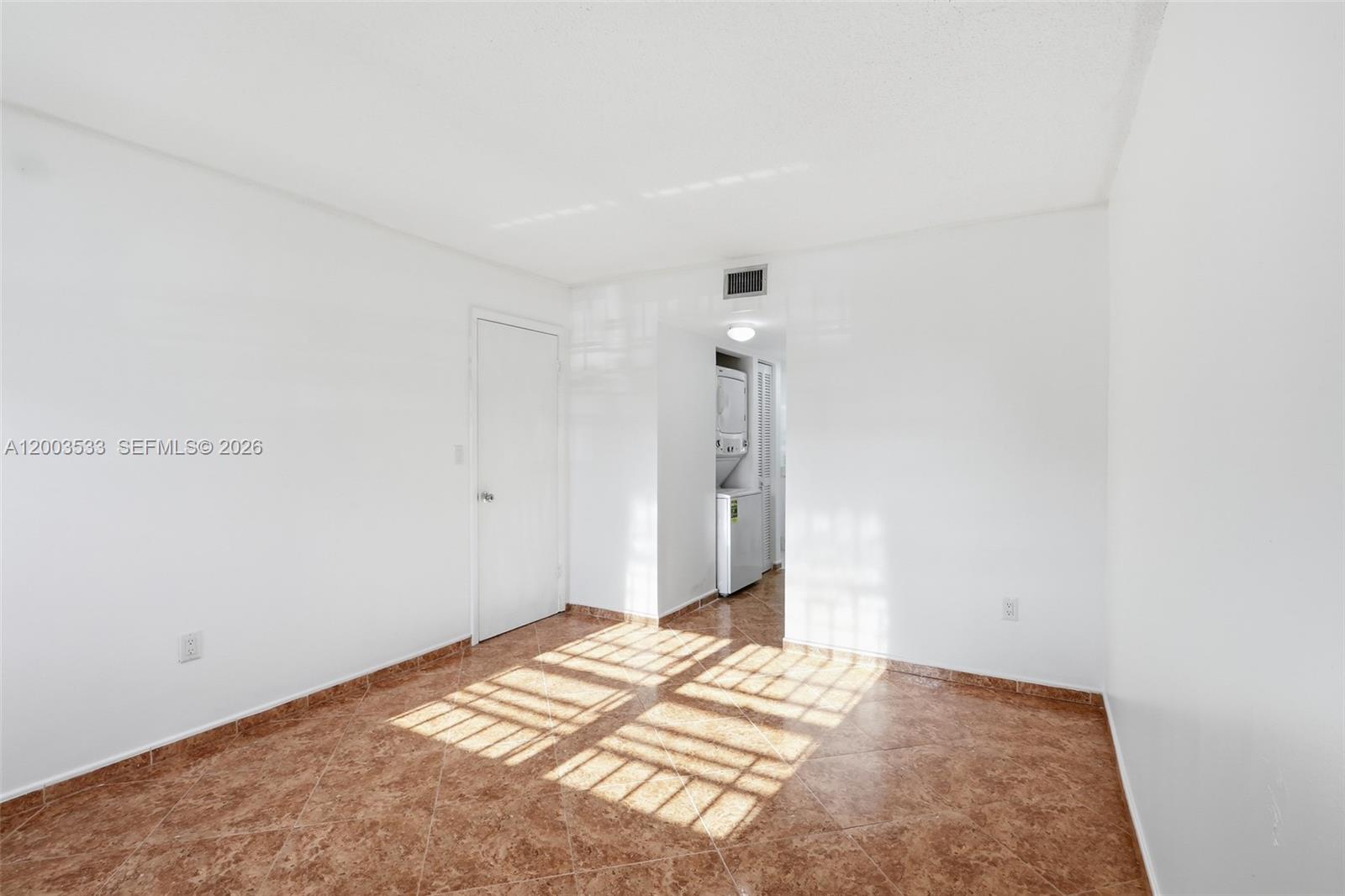 WESTCHESTER POINT CONDO - Residential