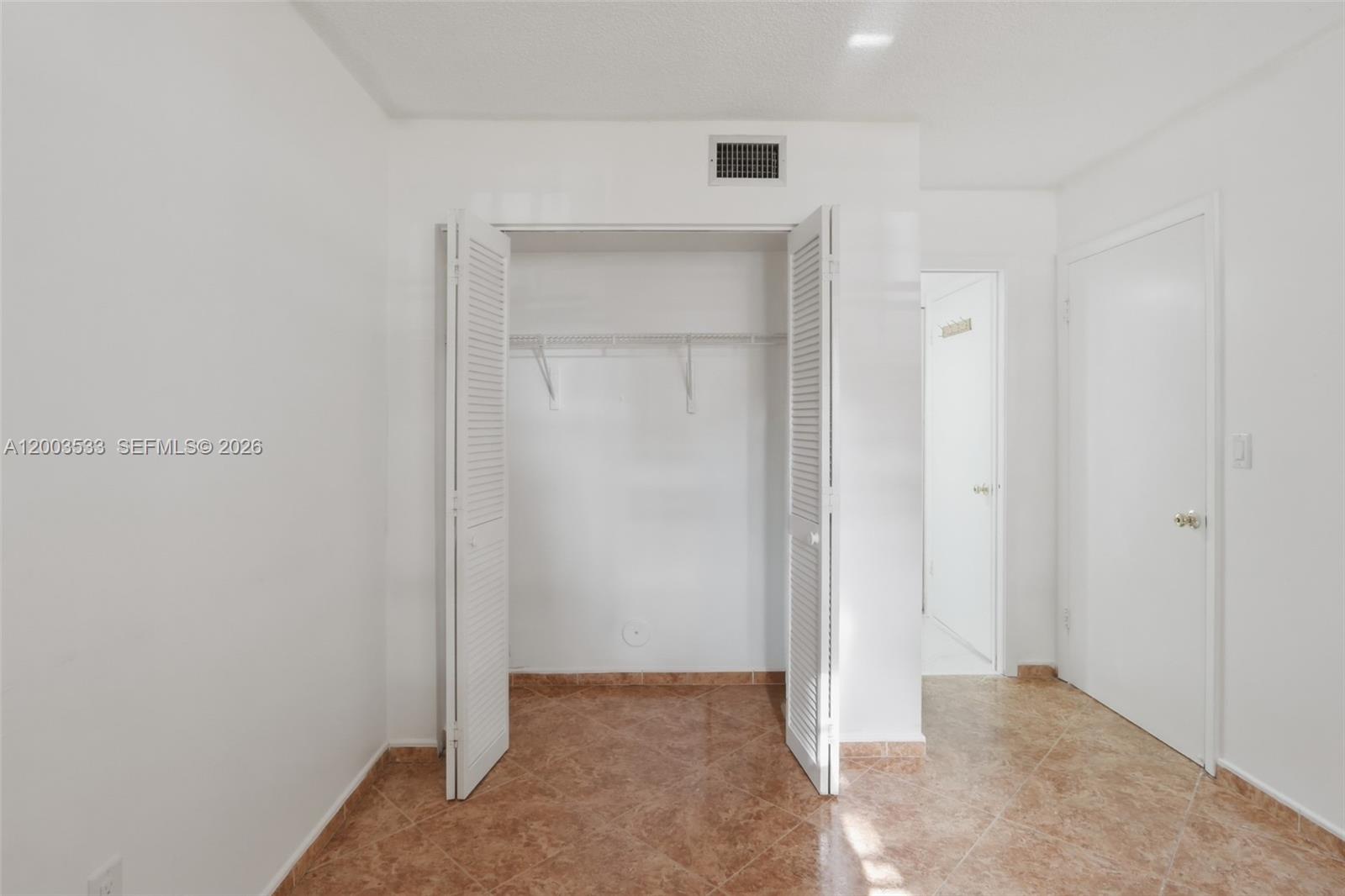 WESTCHESTER POINT CONDO - Residential