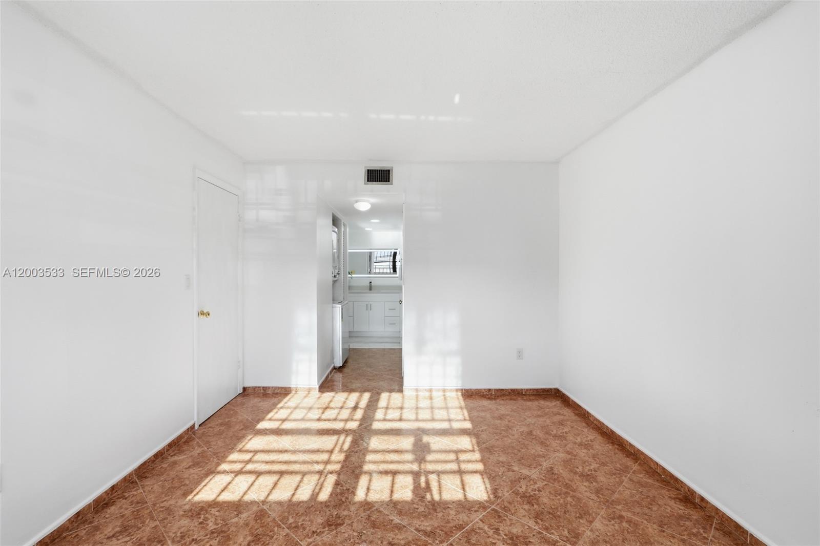 WESTCHESTER POINT CONDO - Residential