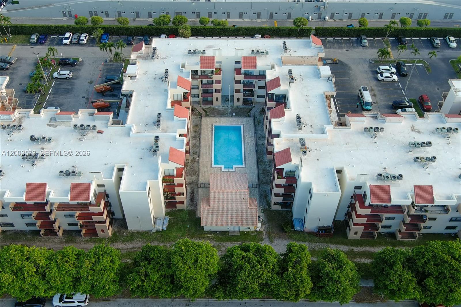 WESTCHESTER POINT CONDO - Residential