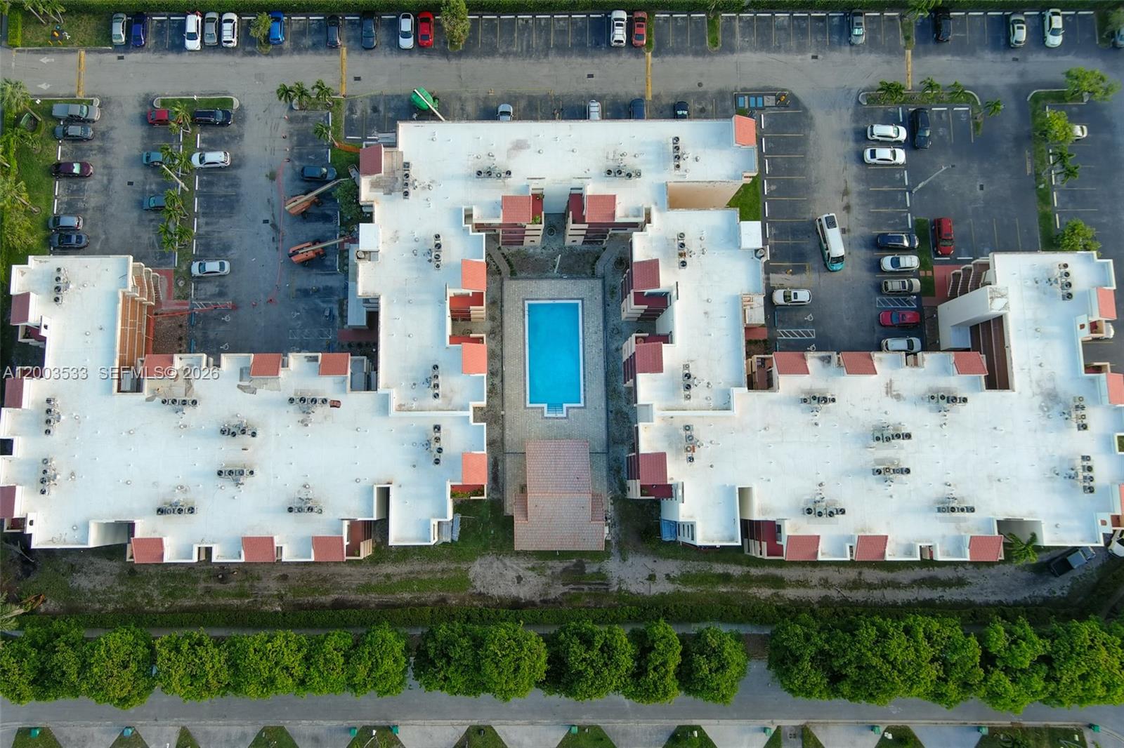 WESTCHESTER POINT CONDO - Residential