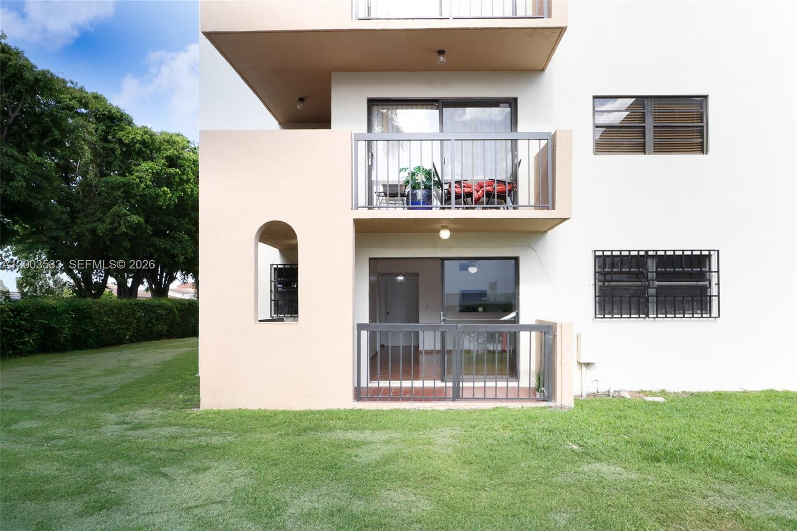 WESTCHESTER POINT CONDO - Residential