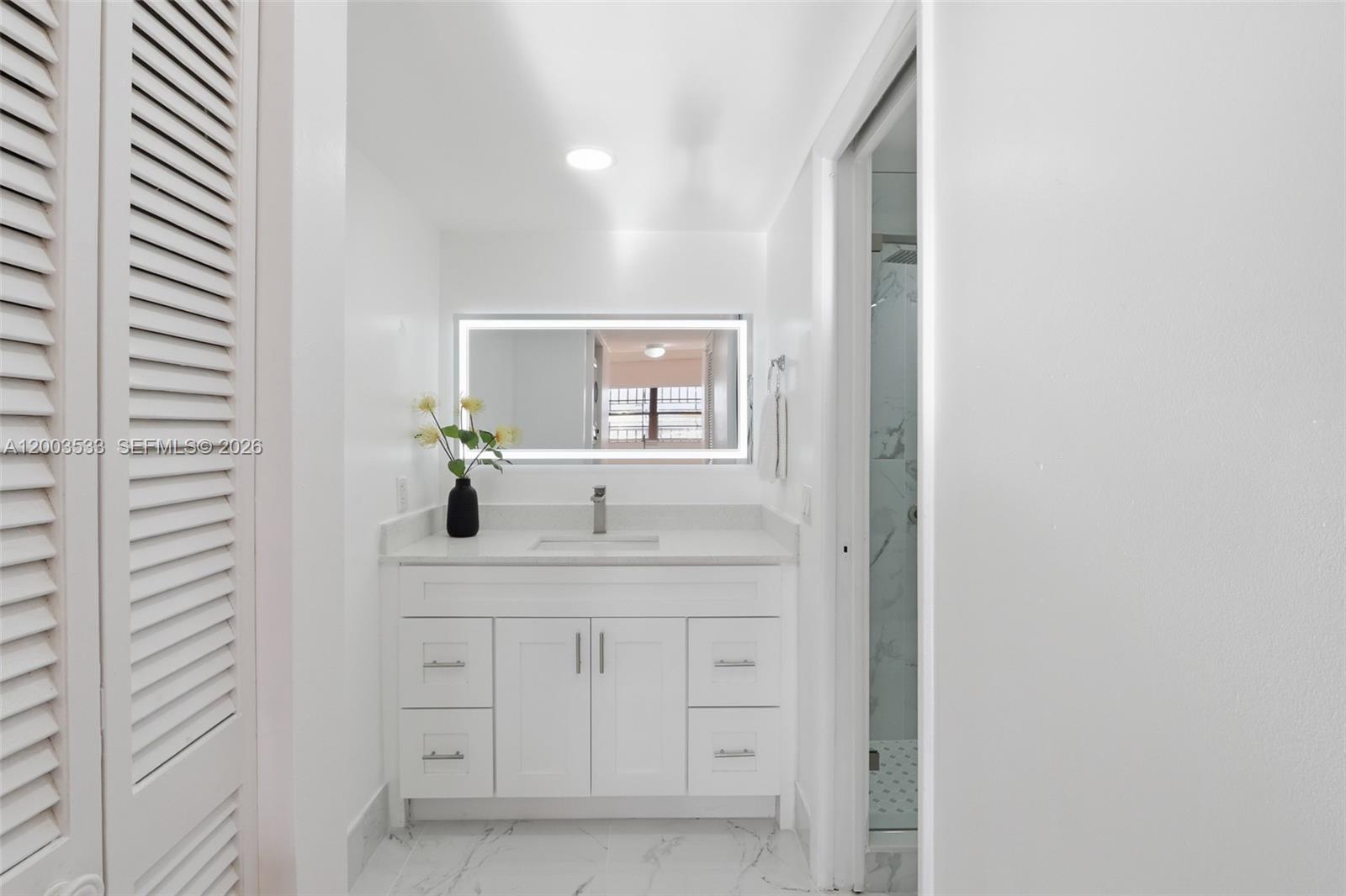 WESTCHESTER POINT CONDO - Residential