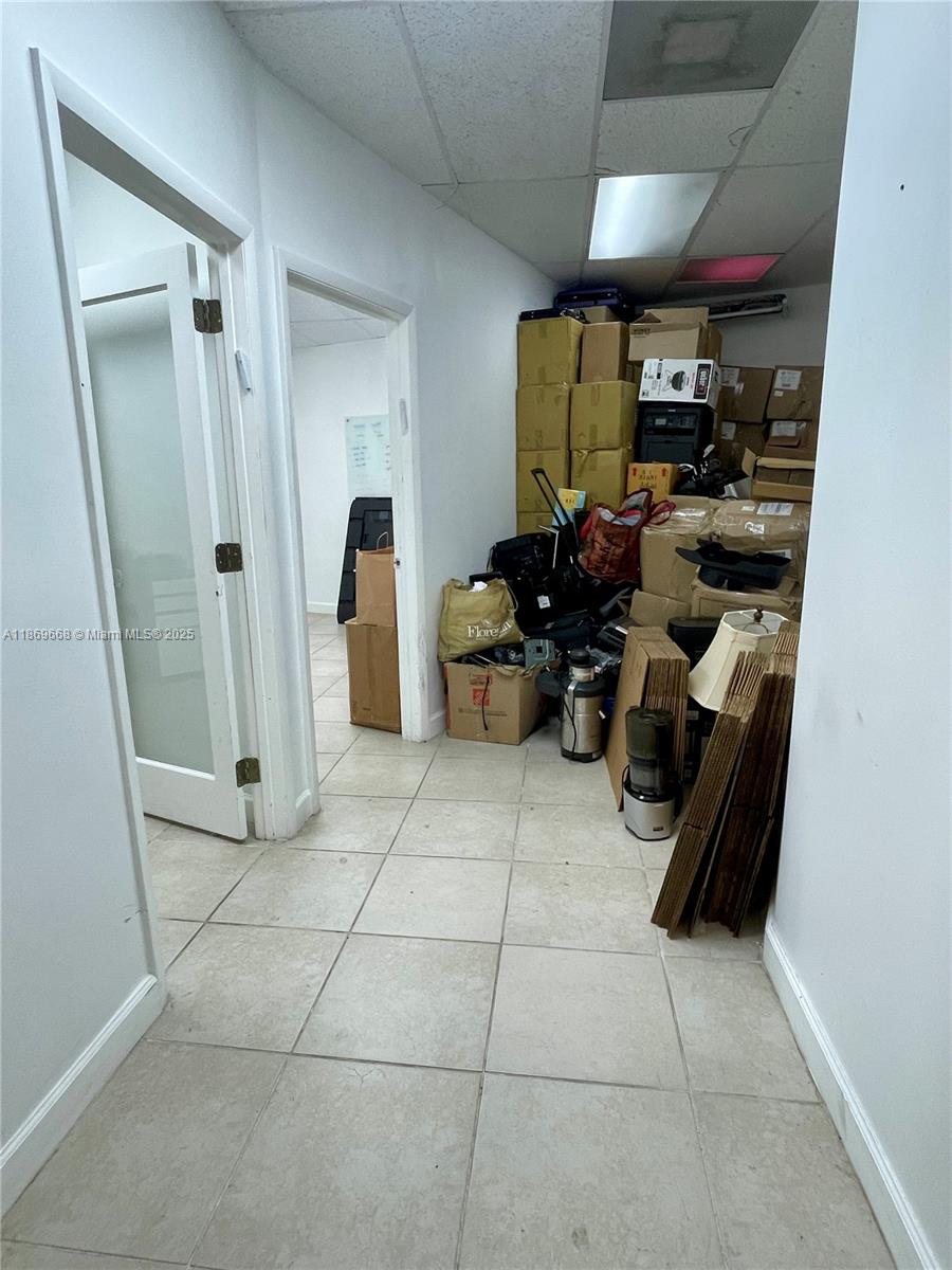 18319 W Dixie Hwy 206