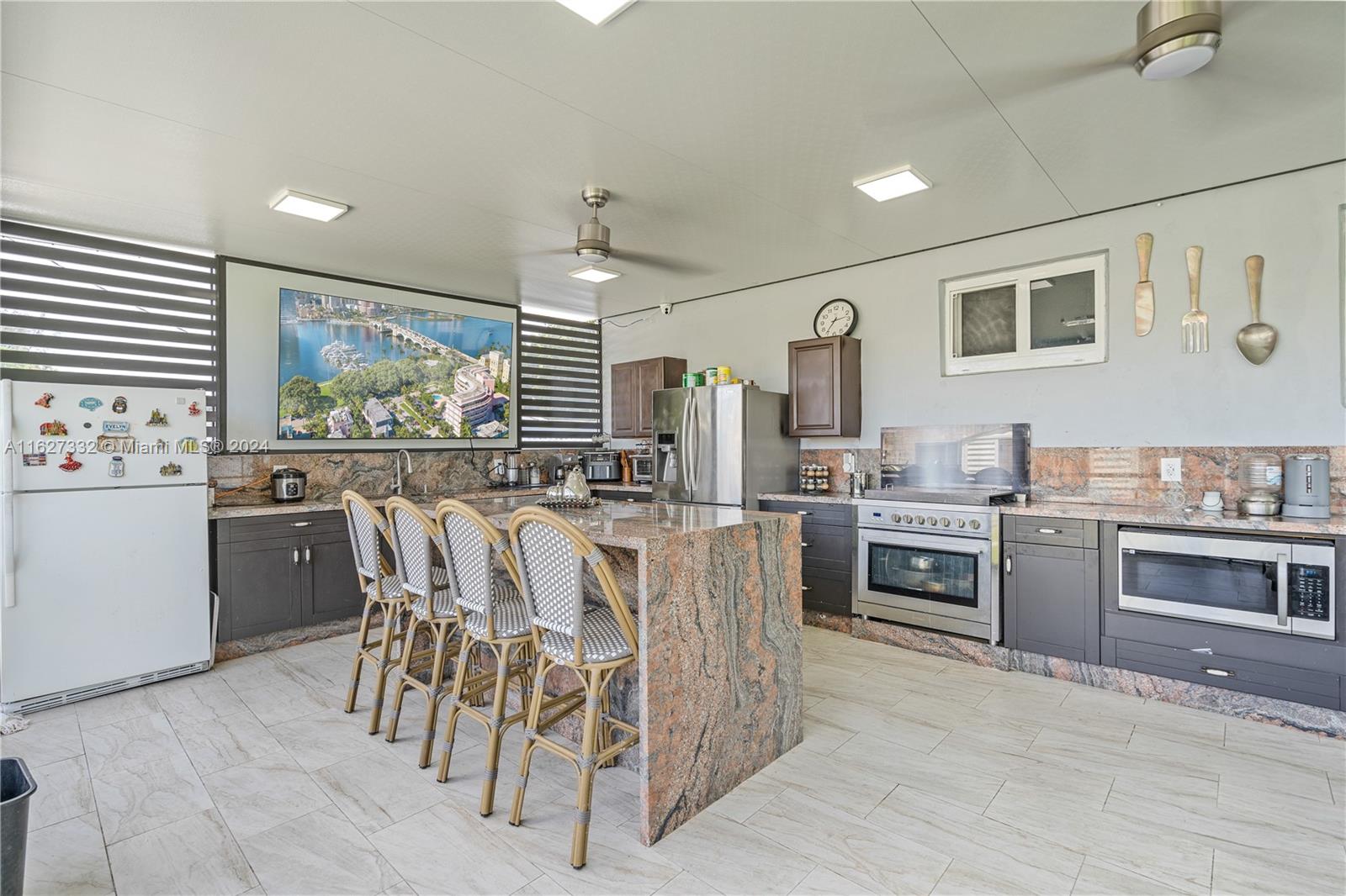 GLADEVIEW - Residential