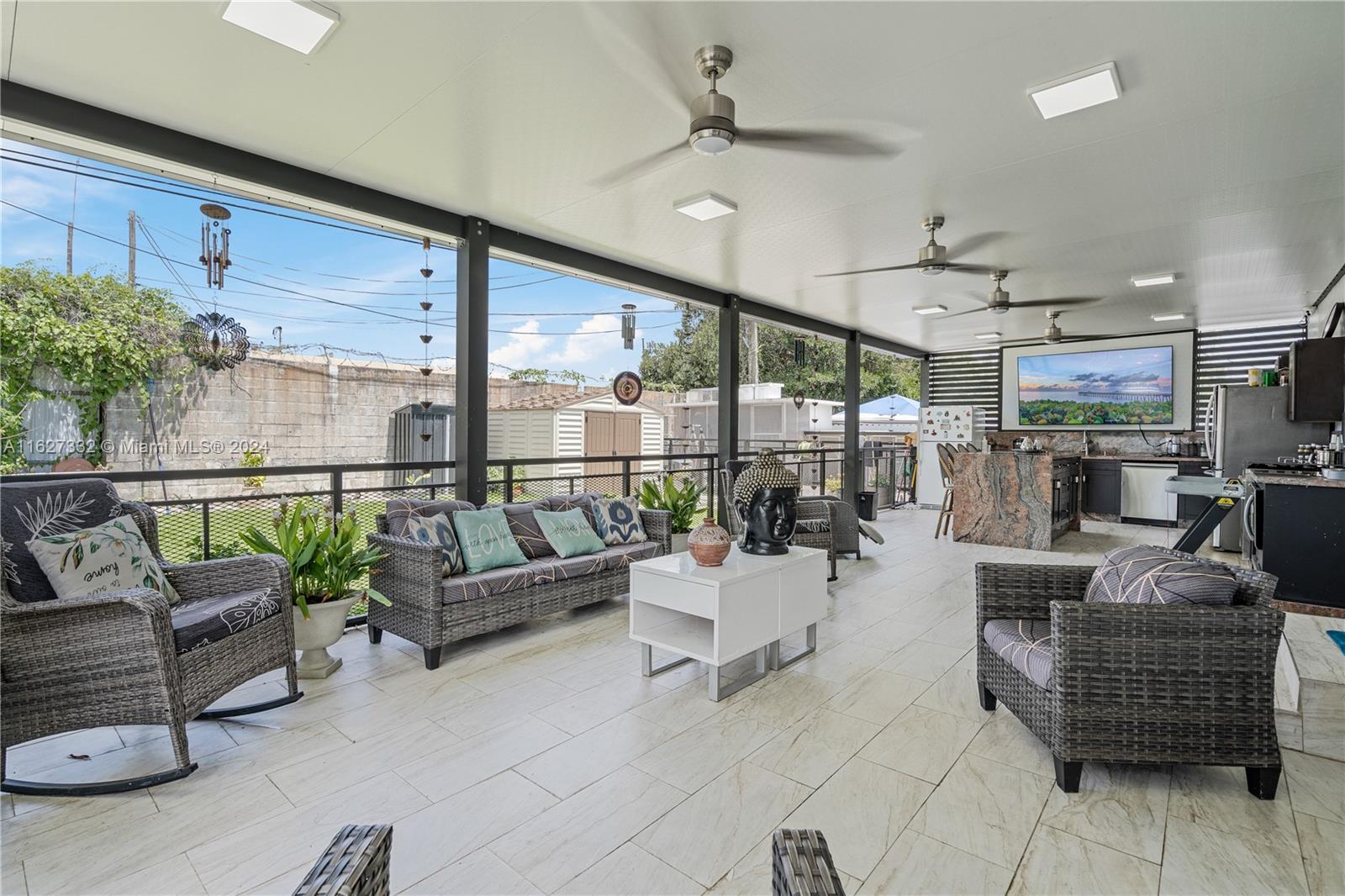 GLADEVIEW - Residential