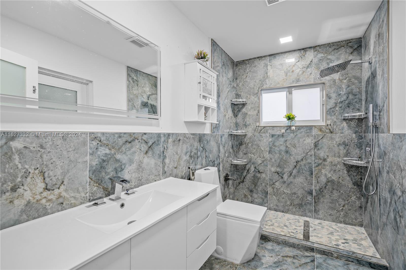 GLADEVIEW - Residential