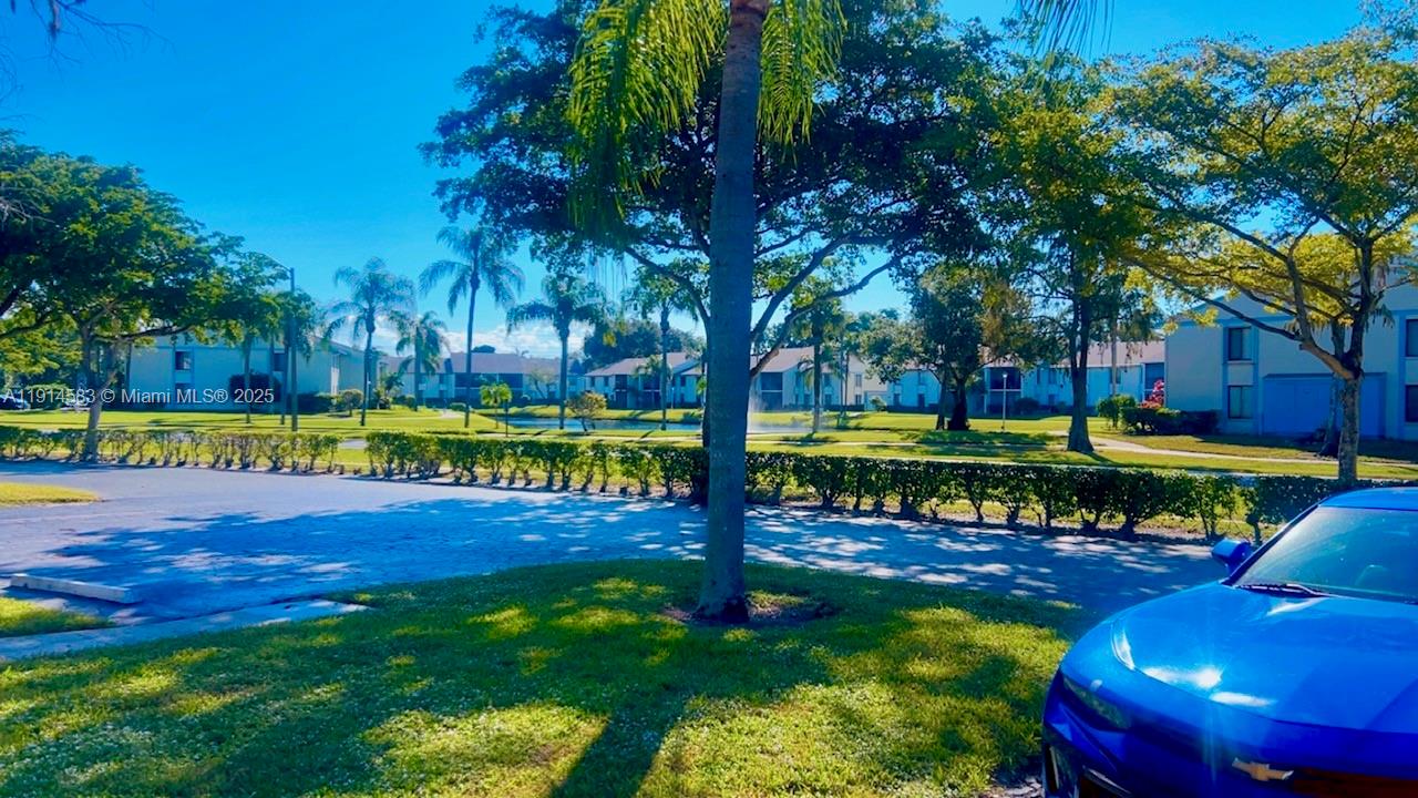 PALM CLUB VILLAGE I CONDO - Residential