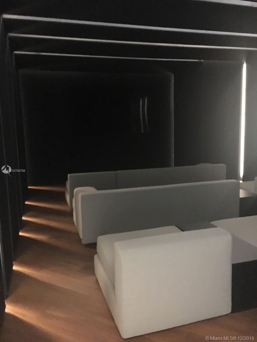 OCEANA BAL HARBOUR CONDO - Residential