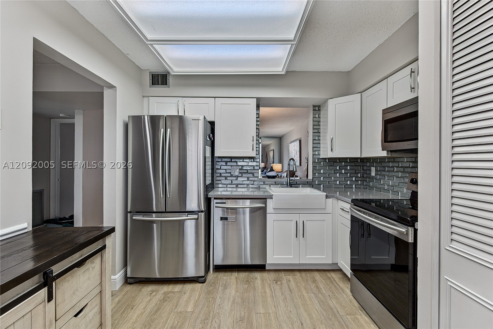 View photos, virtual tours, details... 7301 NW 1st St 401
