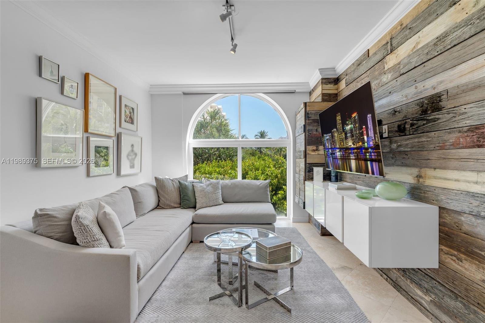 GRAND BAY TOWER CONDO - Residential