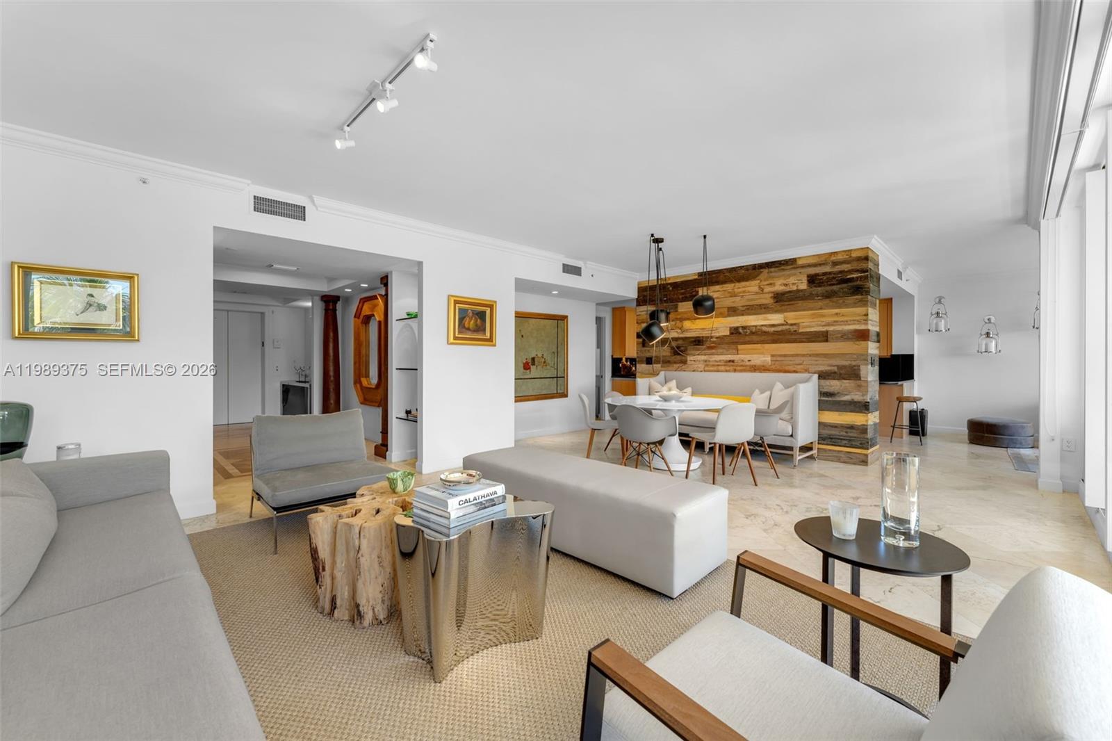 GRAND BAY TOWER CONDO - Residential