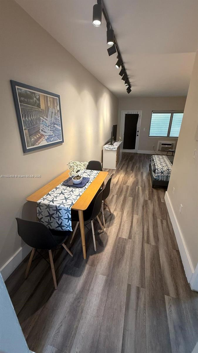 THE BEVERLY ARMS CONDO - Residential Lease