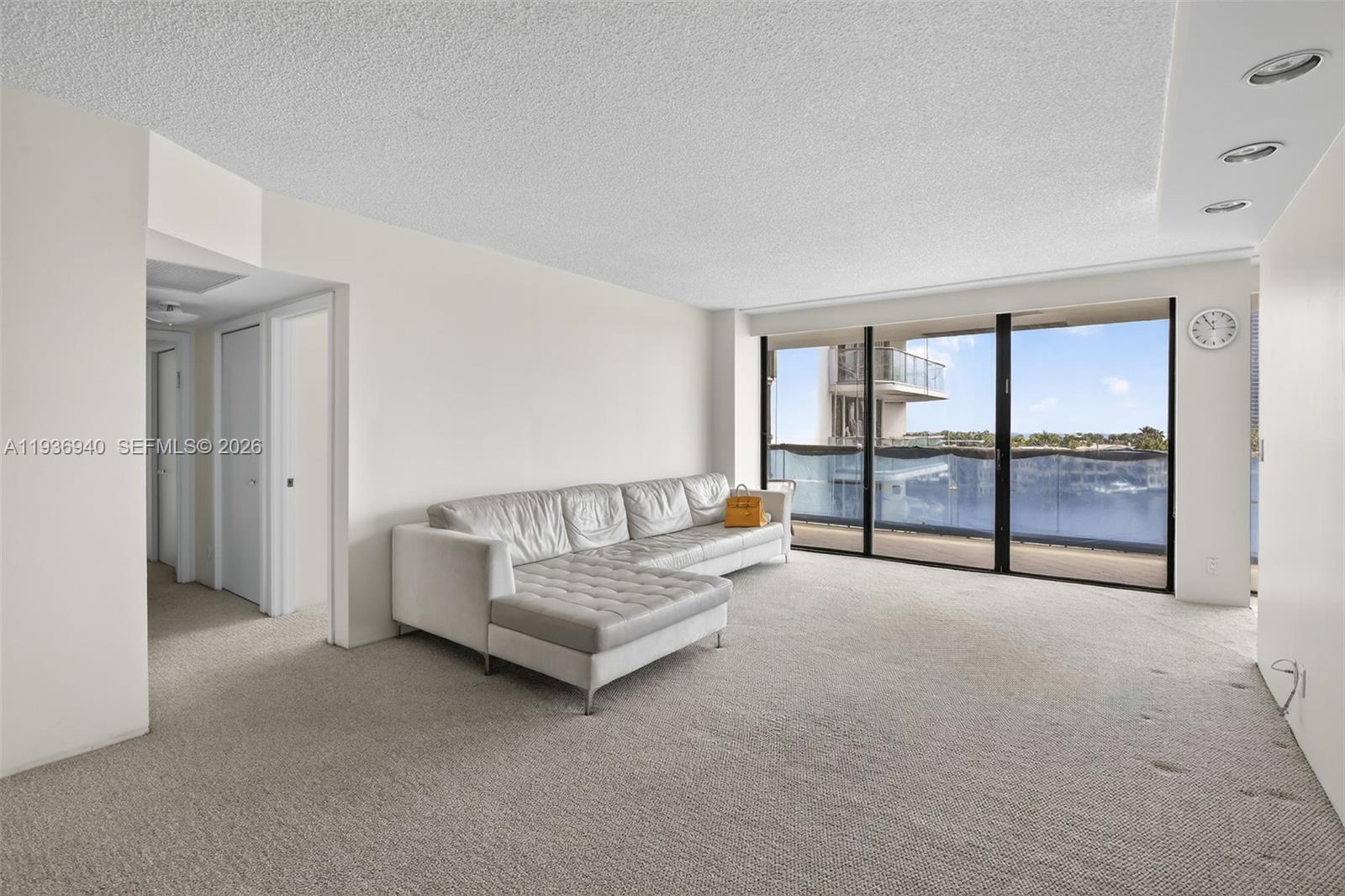 19707 Turnberry Way 7F