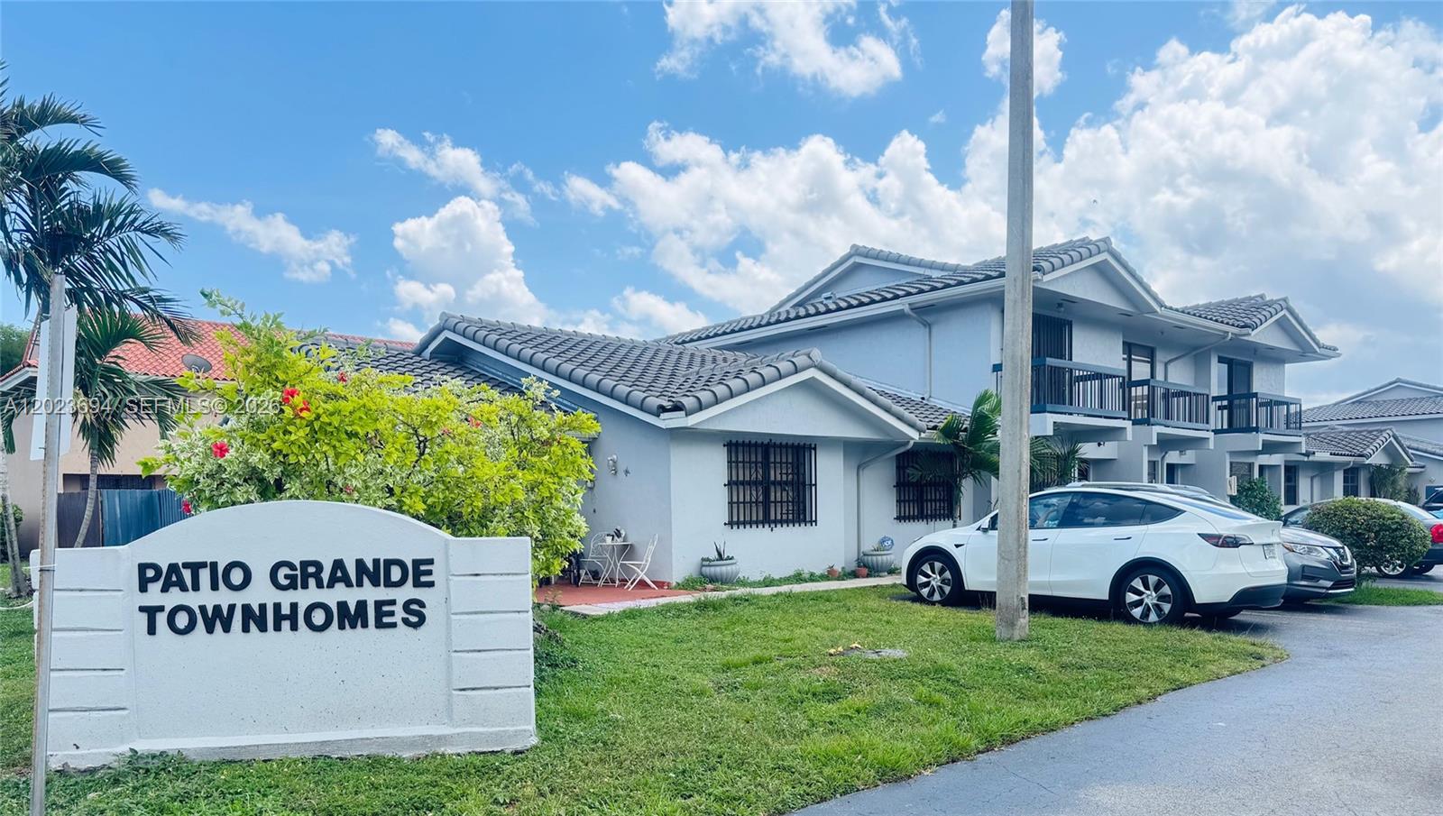 PATIO GRANDE TOWNHOMES CO - Residential