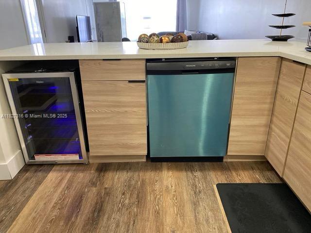 NO 8 PALM-AIRE COUNTRY CL - Residential Lease