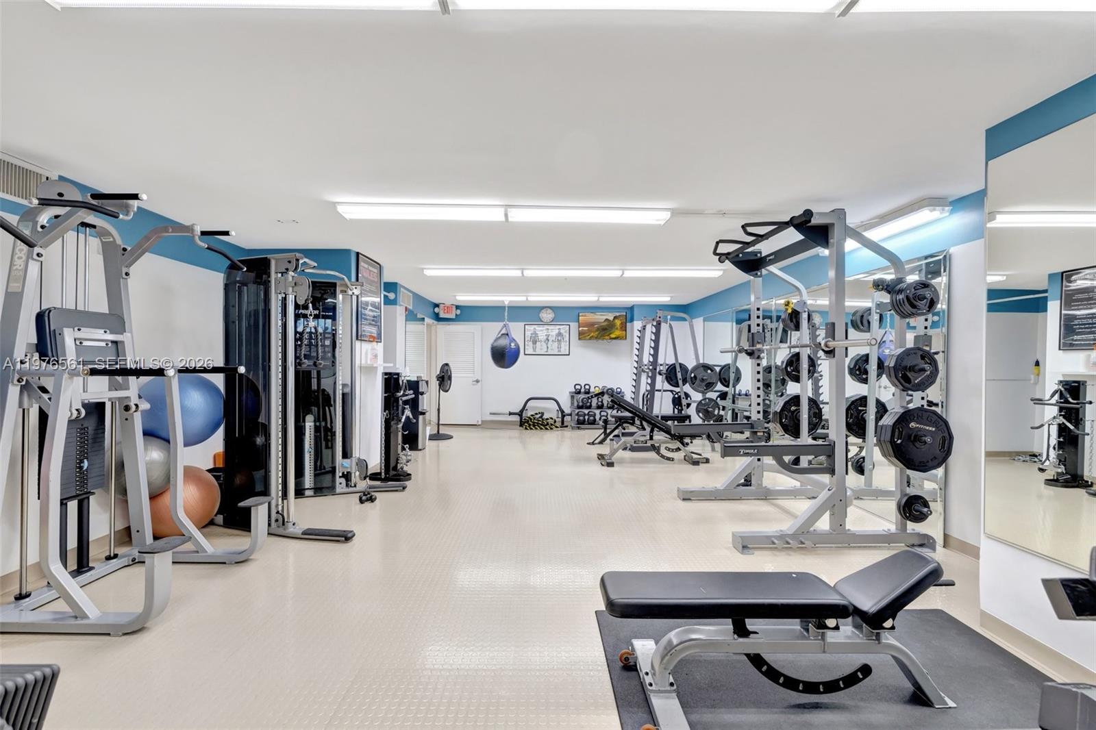 GALLEON CONDO - Residential