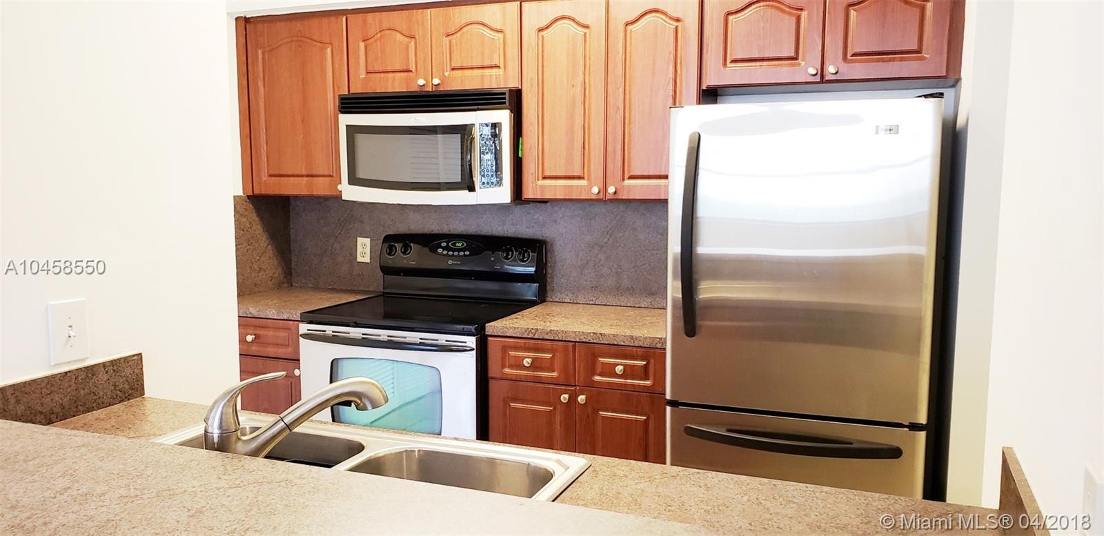 HOLLYWOOD PARC CONDO - Residential Lease