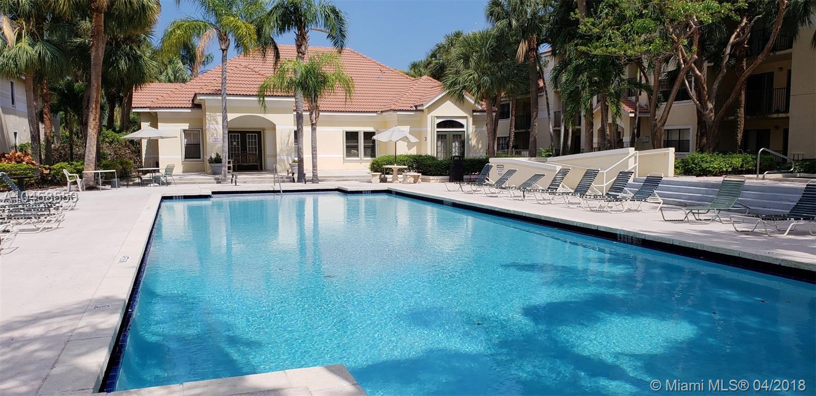 HOLLYWOOD PARC CONDO - Residential Lease