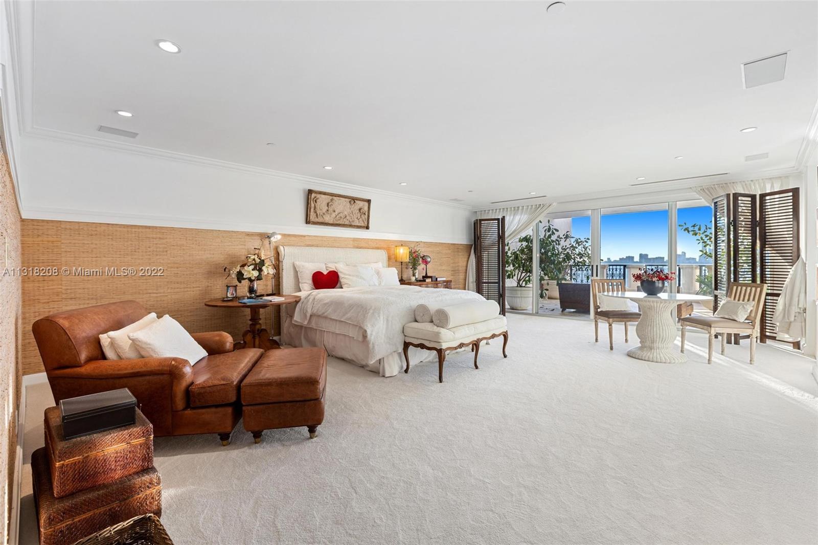 BAYVIEW FISHER ISL CONDO - Residential